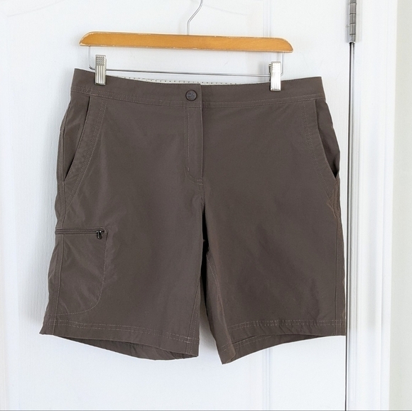 L.l Bean water repellent comfort trail hiking shorts ash color size 10 B1 - Picture 14 of 14